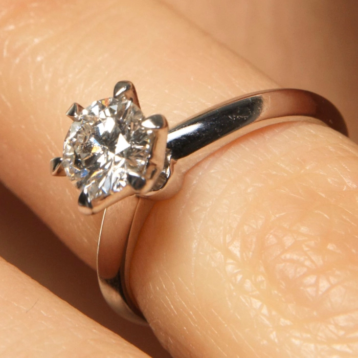 Кольцо из белого золота с бриллиантом 0,5 карат - К100042.52