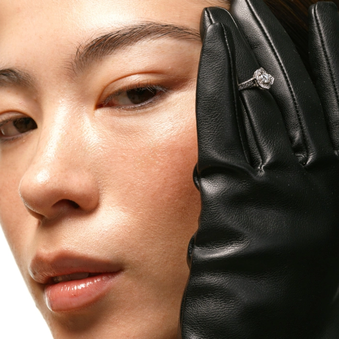 Кольцо из белого золота с бриллиантами - К100043