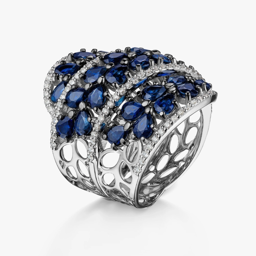 Exclusive ring with white gold, sapphires and diamonds - К100104с