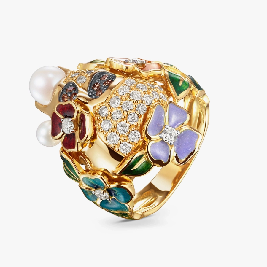 ЗОЛОТОЕ КОЛЬЦО С ЖЕМЧУГОМ, КОНЬЯЧНЫМИ И ЖЕЛТЫМИ БРИЛЛИАНТАМИ - К100213