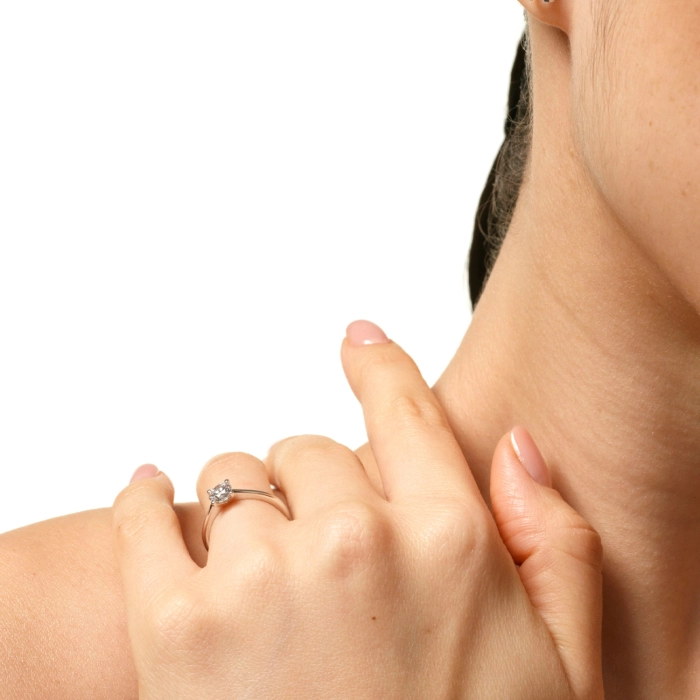 Золотое кольцо с бриллиантом 0,5 карат - К100374