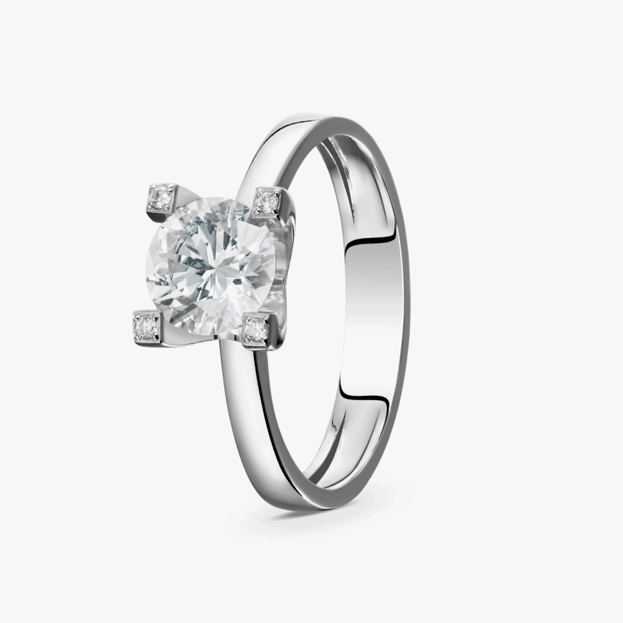 GOLD RING WITH DIAMONDS - К1148