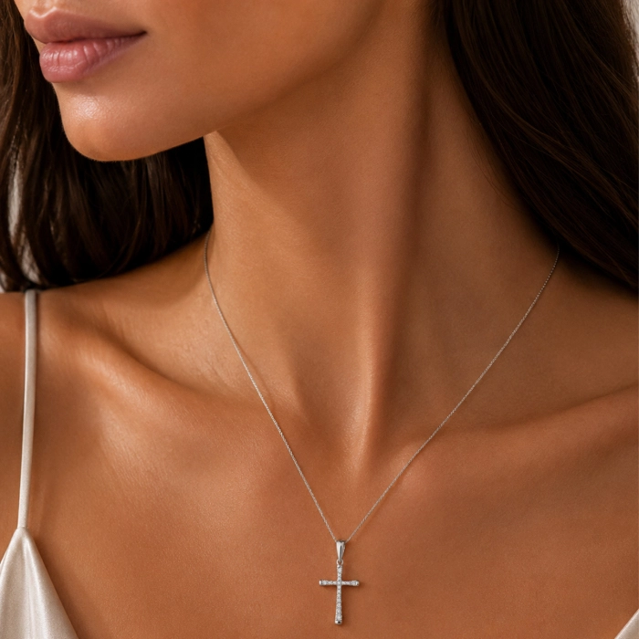 White Gold Cross Pendant with Diamonds - П332