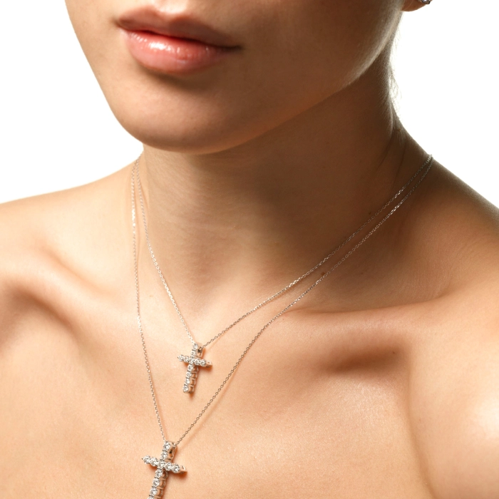 Подвес в форме креста с бриллиантами - П499