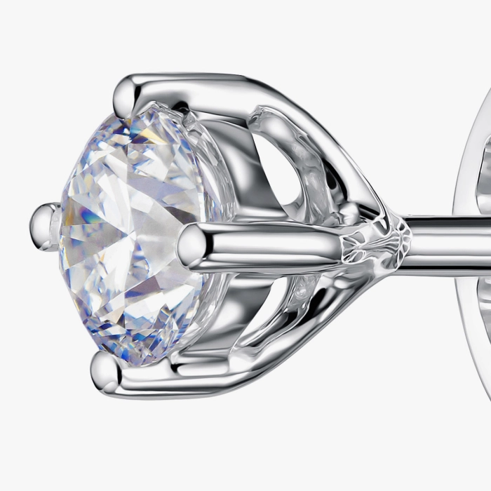 White Gold Diamond Stud Earrings - С2099