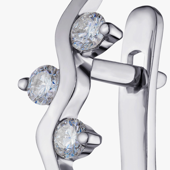 White gold earrings with diamonds - С2131