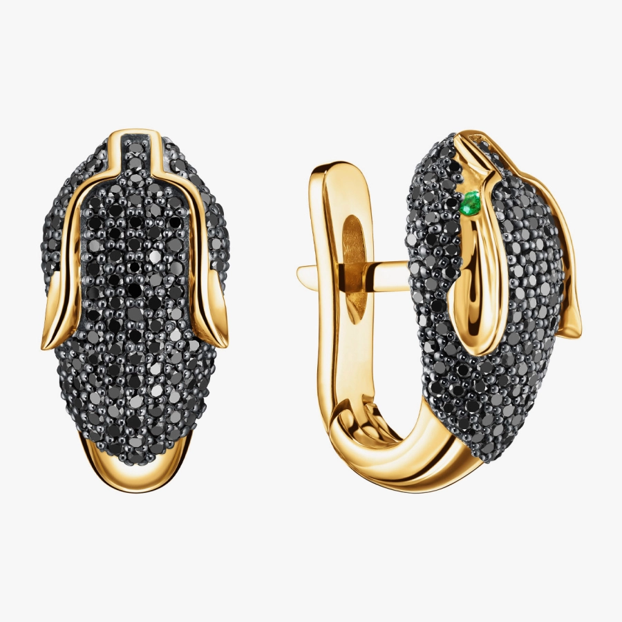 Gold earrings with black diamonds and emeralds in the shape of a panther - С2290