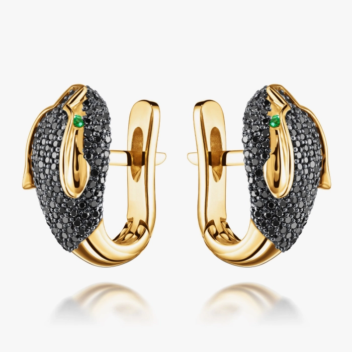 Gold earrings with black diamonds and emeralds in the shape of a panther - С2290