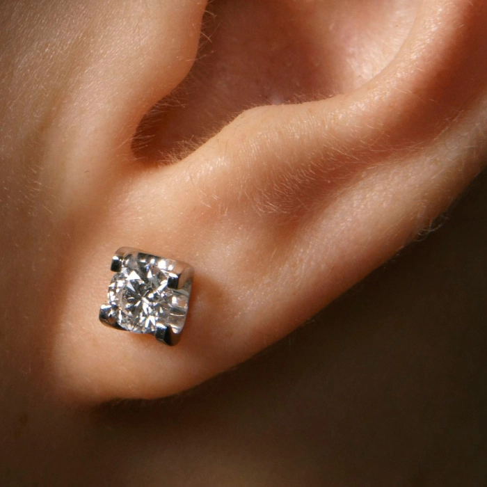 Серьги-пусеты с бриллиантами в белом золоте - С2535